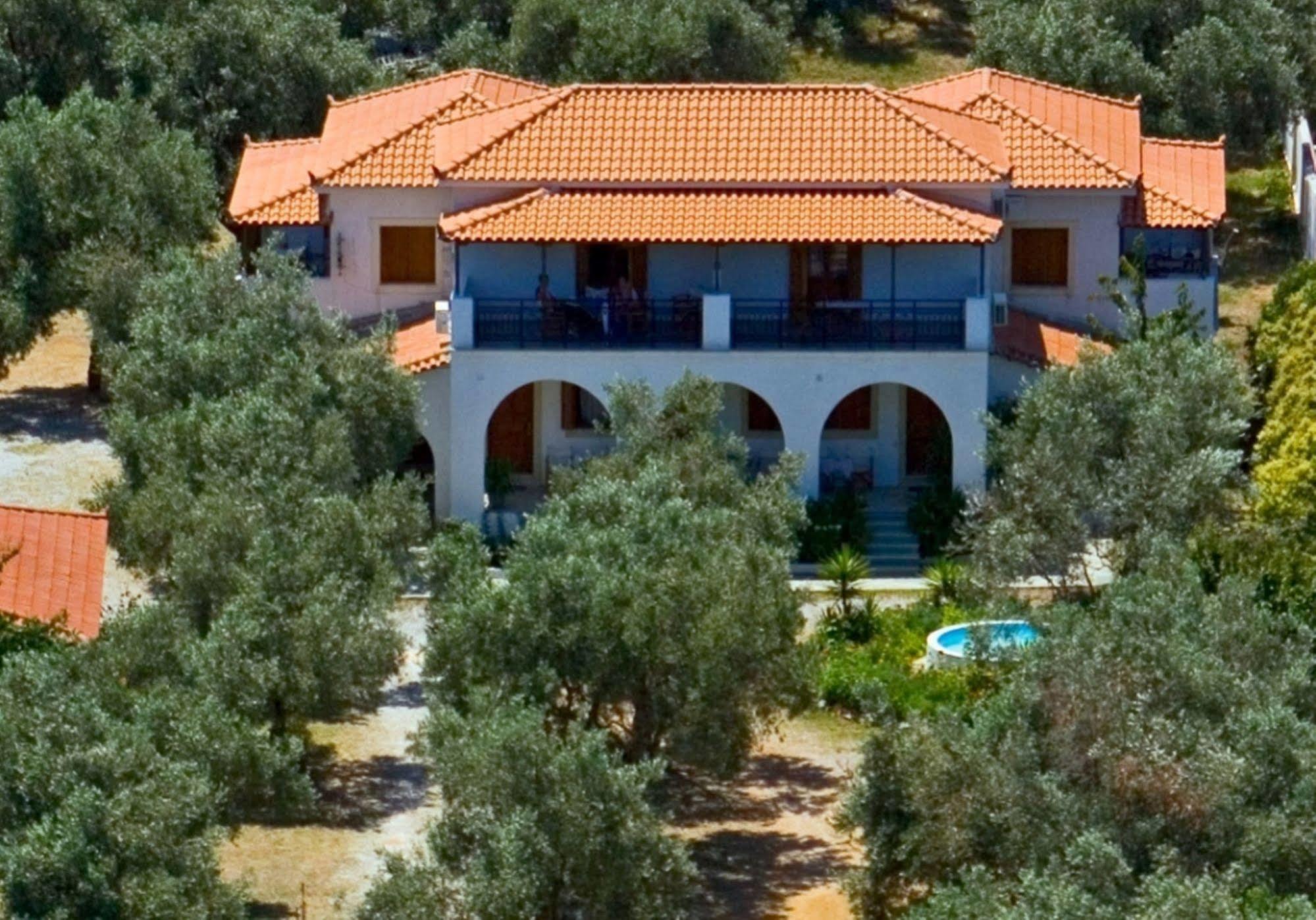 Artemis Bungalows Stafylos Esterno foto