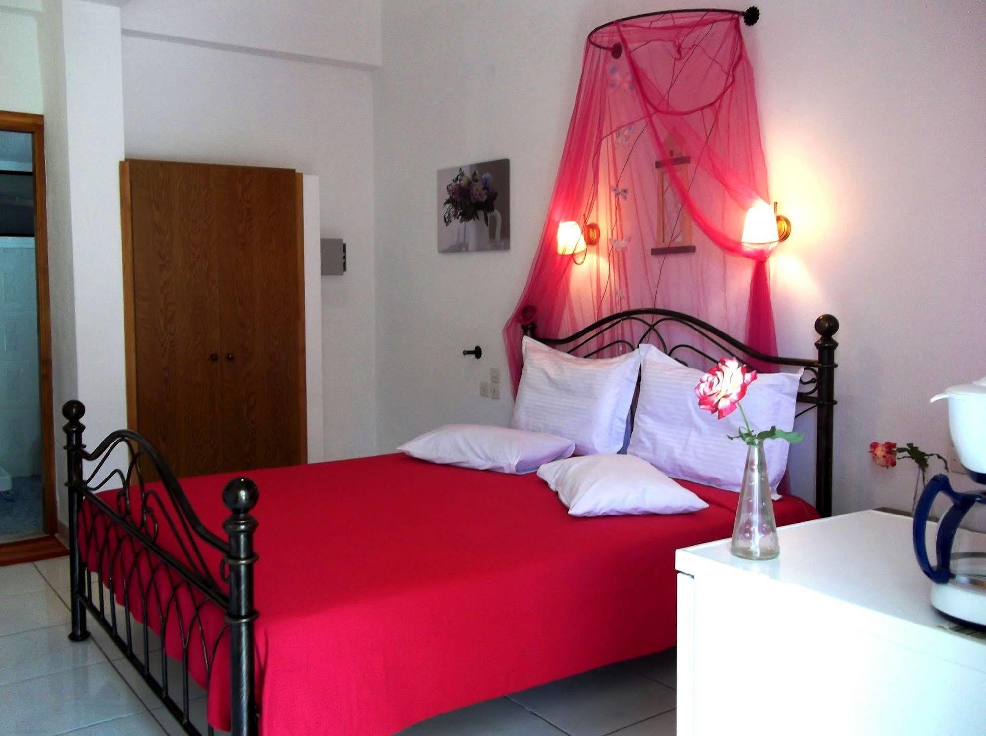 Artemis Bungalows Stafylos Esterno foto
